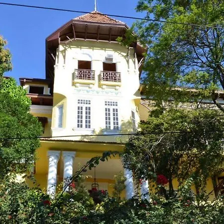 Villa Alexandrino